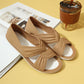 Comfortabele sandalen met een effen kleur strikje